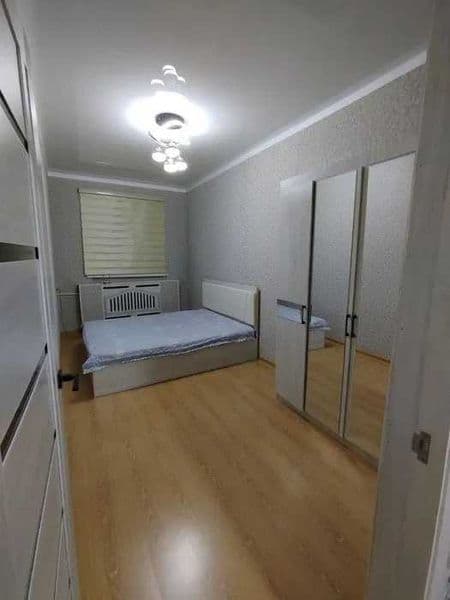 • Район: Чиланзарский<br />
• Адрес: метро Чиланзар<br />
<b