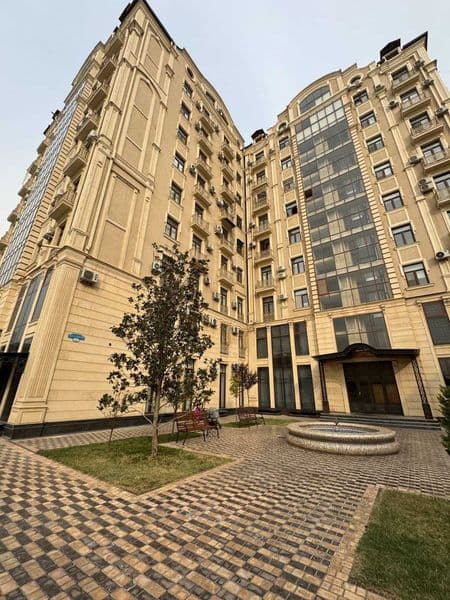 5/1/10 - 3500   НОВОСТРОЙКА<br />
<br />
Адрес:  ул.Катта  М