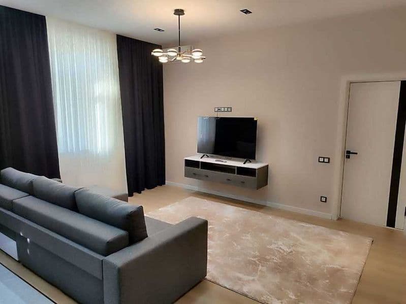 Район: Мирзо Улугбекский<br />
Адрес: Новомосковская<br />
О