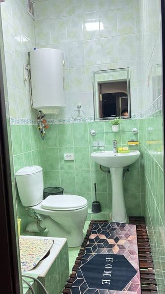 Сдаётся 4х комнатной квартира чистая, имеется парковка, огор — фото 5