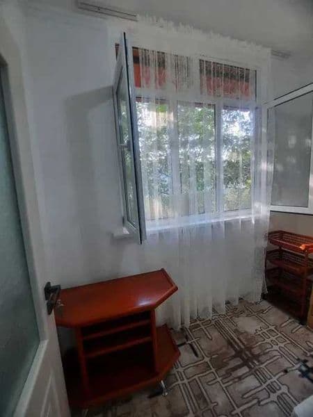 Сдаётся 1 комнатная квартира в хорошем районе.<br />
Ориенти — фото 3