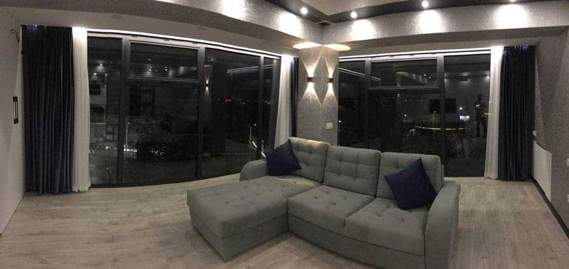 Сдается квартира.. на Цуме<br />
Ориентир - Посольство Туркм