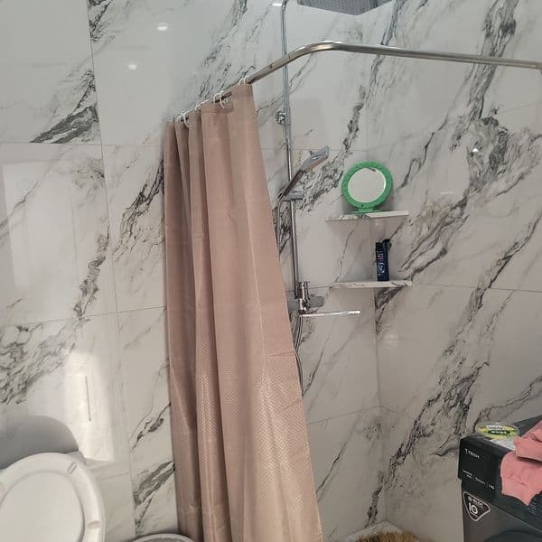 PDP Университети олдида новостройка 1 хонали квартира аренда — фото 5