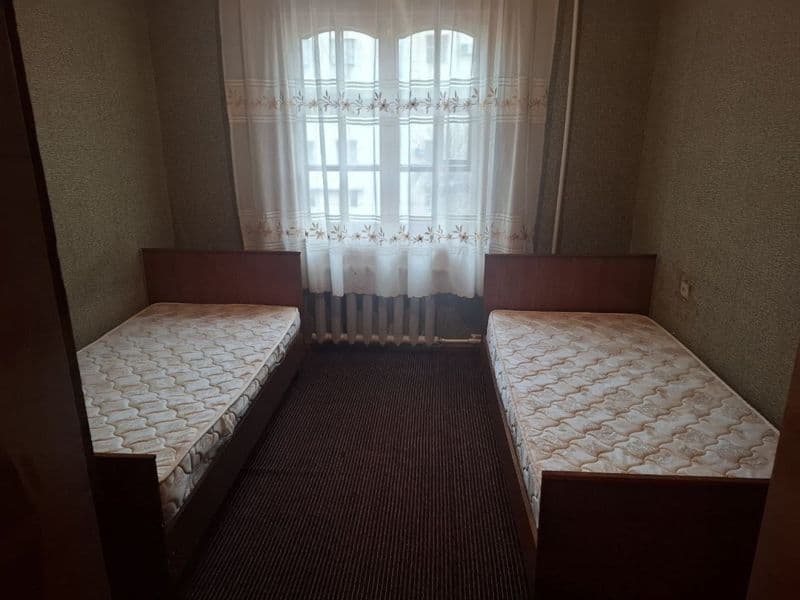 Юнусабад -14  2\3\5  комнаты чистые<br />
Квартира с мебелью — фото 4