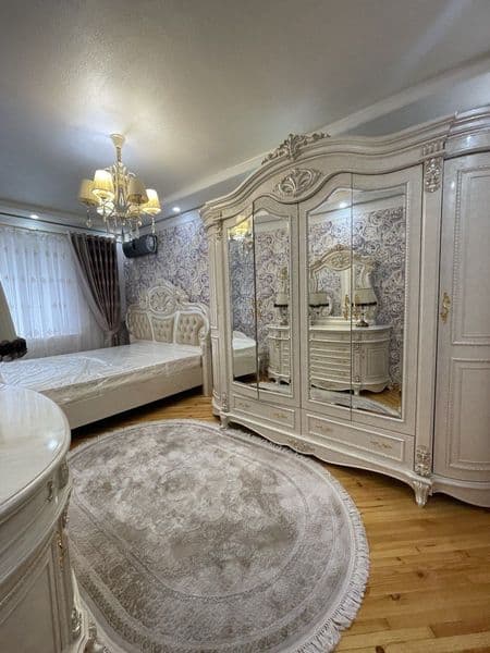 Выход из метро Айбека в сторону Гранд-мир отелья. Сов.мински — фото 3