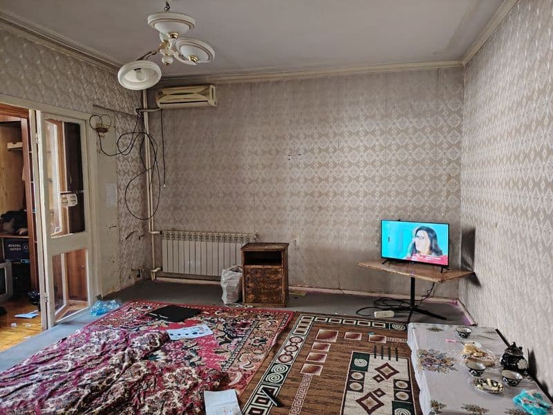 Юнусабад 4 кварталда 2 хона уй ижарага берилади. Азия киноте