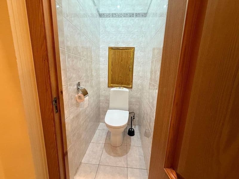 Mirzo Ulugʻbek Maksim Gorkiy 3 xona kv ijaraga beriladi hamm