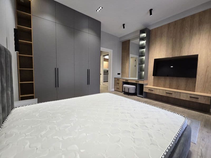 Сдаётся квартира 2х комнатная <br />
Площадь 75м2<br />
Этаж — фото 4