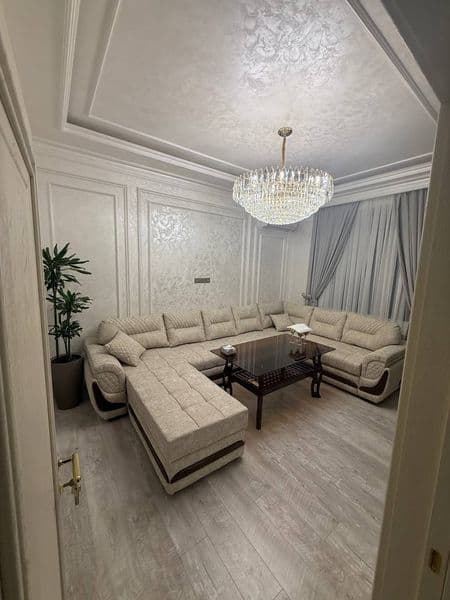 Arenda qorasaroy novstroyka 3 xona 7 etaj xamma jixozlari bo