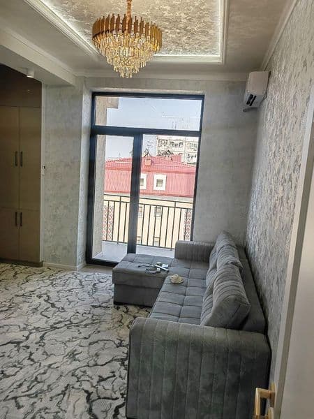 Algoritm 31 kvartl<br />
1 xona 2 xona qilingan , 6 qavat , 