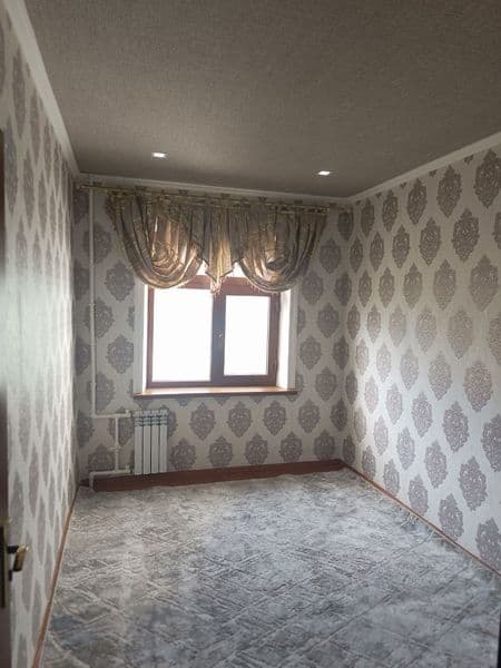 Олмазор<br />
До метро 5 минут пешком.<br />
Квартира проста — фото 2