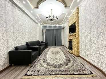 Сдаётся  Квартира в центре <br />
Ориентир - м. Космонавтов<