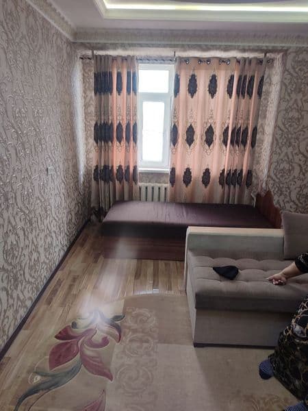 Ttz bozorda kvartira arendaga beriladi.Bivshiy obshejitya, 2