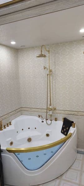 Квартира сдаётся с мебелью и техникой. Евроремонт  в классич — фото 5