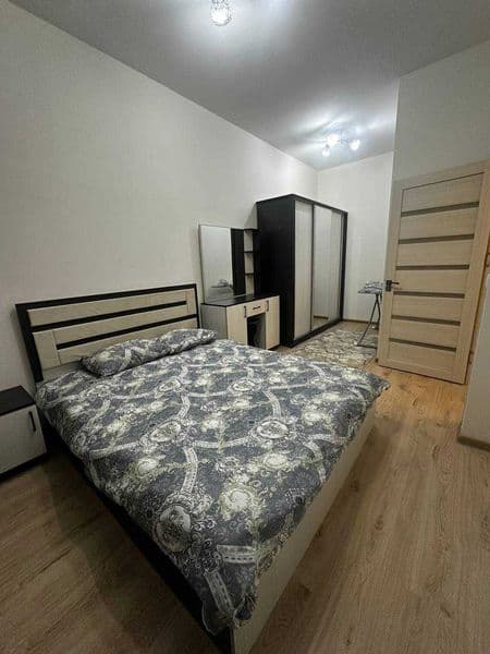 Сдается квартира с авторским ремонтом<br />
<br />
• Район: 