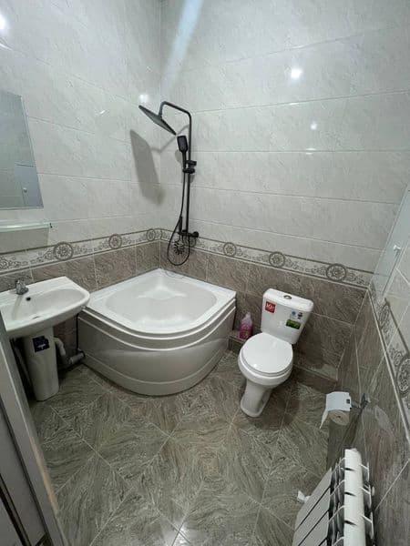 Elon:<br />
Student yoki ishlaydigan QIZLAR, AYOLLAR ga kvar — фото 4