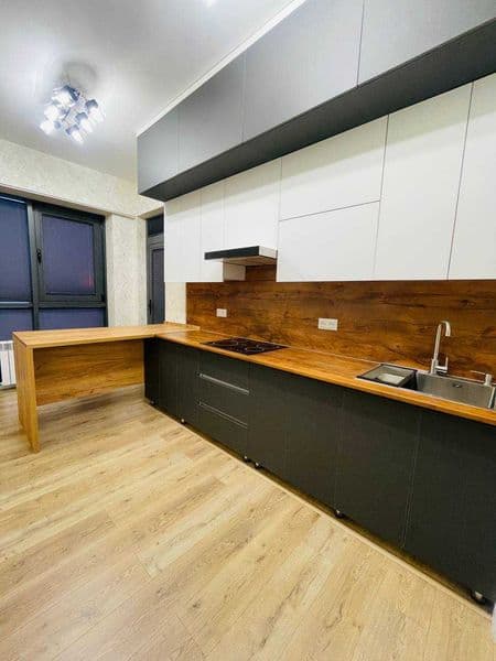 Аренда<br />
Цена: 1350$<br />
Новостройка<br />
Адрес: Мирз — фото 4