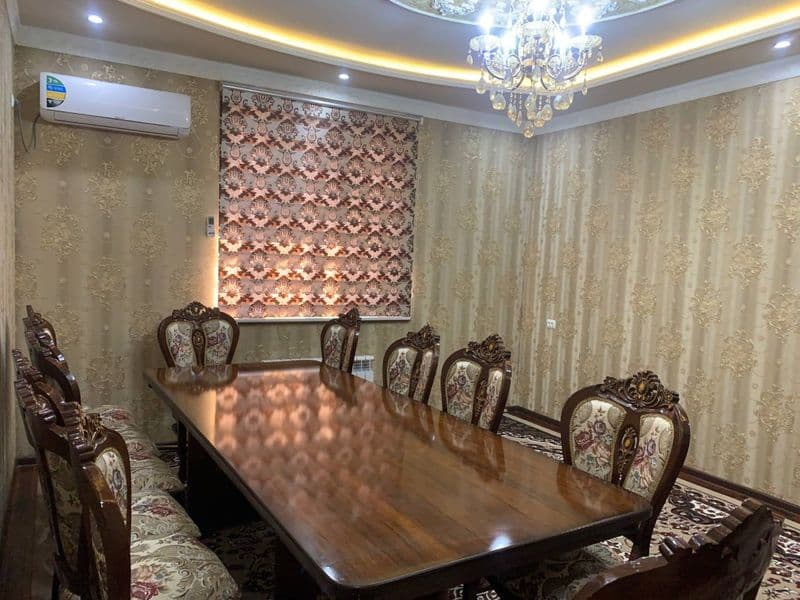 Yashnabod tumani Go'zal mahallada 2-3-3  70kv dom maktab bog