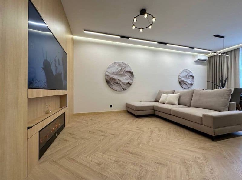 Элитный апартамент<br />
Район: Мирабад<br />
4/15/16<br />
