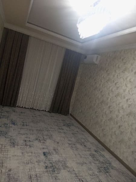 Qoʻyliq bozori yonida yangi qurilgan domlar<br />
 #Бектемир