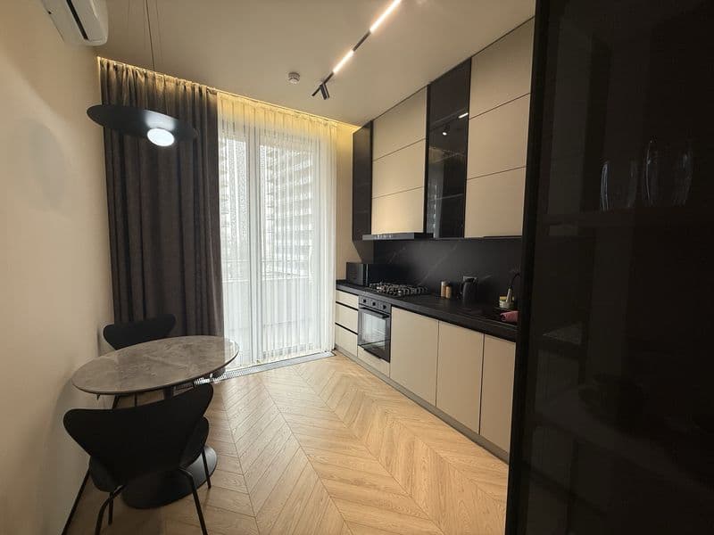 Аренда<br />
Ж/к Инфинити <br />
2 комнатная <br />
5 этаж < — фото 2