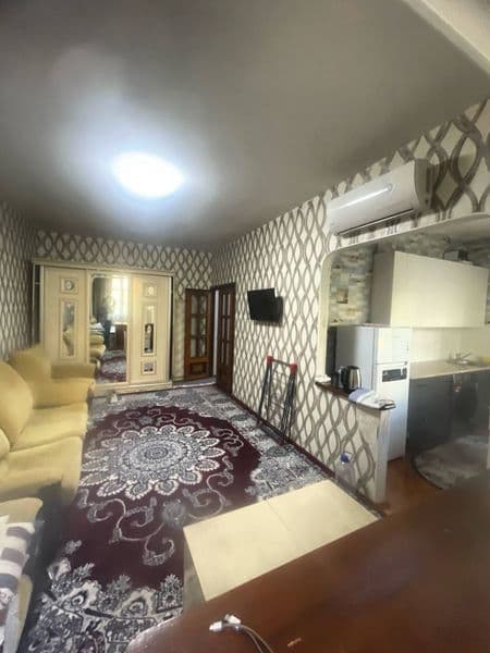 Ўзимни уйим. Ҳалол покиза оилага берилади. 1 хона 2 хона қил