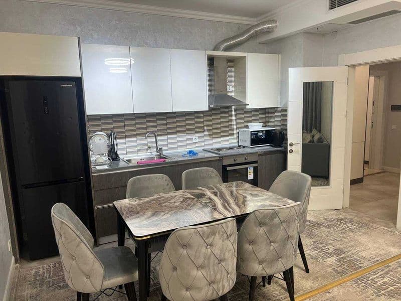 Уникальное предложение аренды в самом центре города <br />
< — фото 2