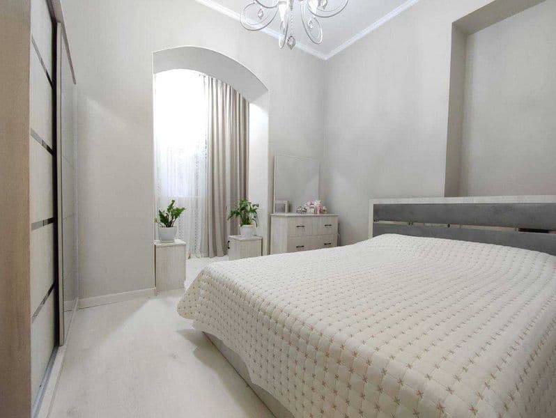 К вашему вниманию рады представить 2х комнатную квартиру на 