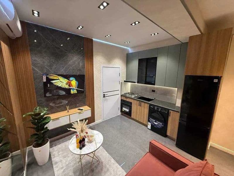 Район : Яккасарайский<br />
Адрес : Шота Руставелли<br />
<b — фото 3