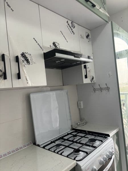 СДАЕТСЯ В АРЕНДУ НОВОСТРОЙКА 1/8/9<br />
<br />
Яшнабадский 