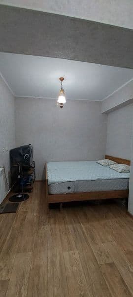 Аренда Чиланзар квартиры 8<br />
1/4/4<br />
Цена 350$<br />