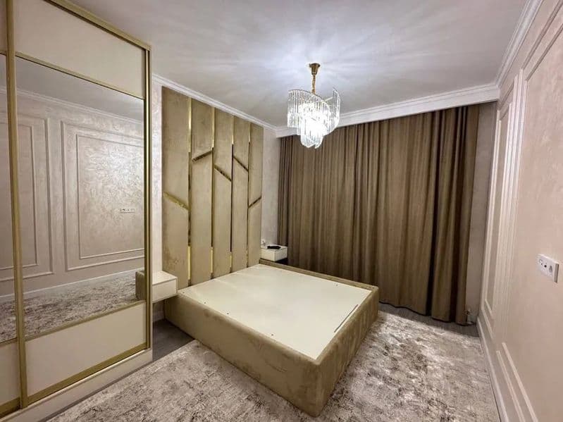 Сдаётся шикарная 3-комнатная квартира <br />
<br />
• Район: