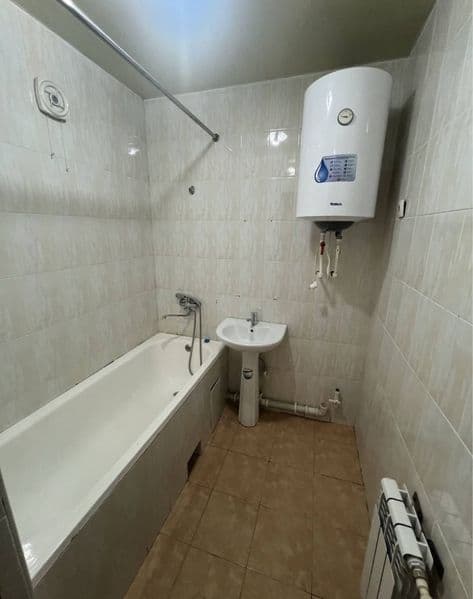 Район - Алмазарский<br />
Ориентир - Сагбон<br />
Комнат - 2 — фото 4