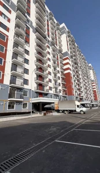 Район: Шайхантахур<br />
Кўча: Кора-тош <br />
Мўлжал: Медиа