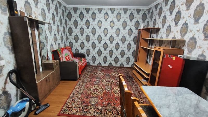 1/1/1 Квартира на земле !Рисовый базар!<br />
Однокомнатная 