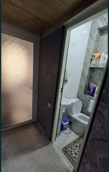 Mirzo Ulugʻbek darxonda 2 xona yevrolyuks kv ijaraga berilad