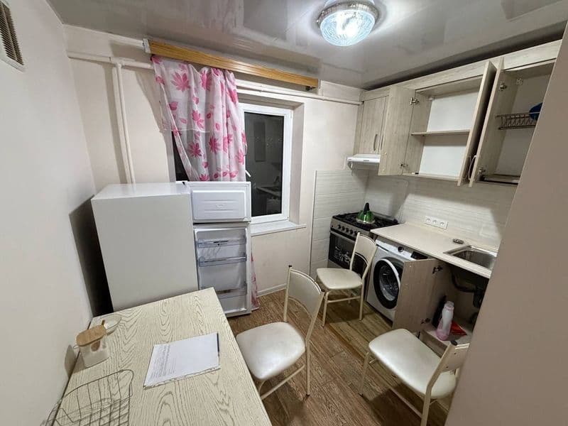 Mirzo Ulugʻbek Maksim Gorkiy 2 xona kv ijaraga beriladi hamm