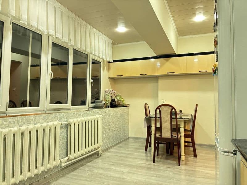 #Аренда <br />
<br />
Сдаётся квартира в спец плане,<br />
Я — фото 2