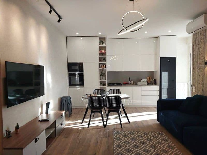 К вашему вниманию рады представить 2х комнатную квартиру на 