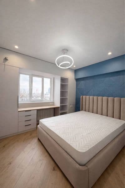 Сдается в центре города с новым ремонтом, никто не жил, вы б — фото 3