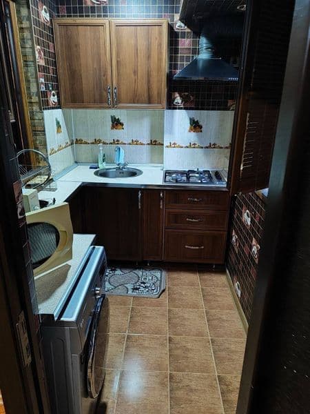 Arenda oilaga 1xona 2etaj 9etajli 500$ dom uzoq muddatga ber — фото 2