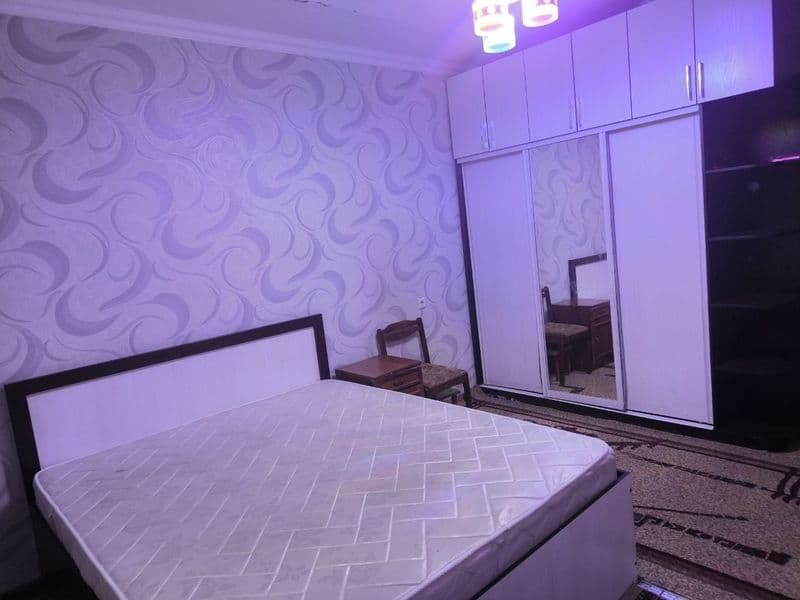 Sergeli 66 poliklinika yonida 3 xona 4 xona qilingan uy oila — фото 2