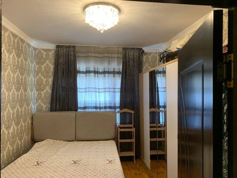 Район - Алмазарский <br />
Ориентир - бозорча<br />
Комнат - — фото 4