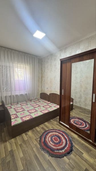 Срочно Сдается трехкомнатне квартира на первом этаже ориенти — фото 2