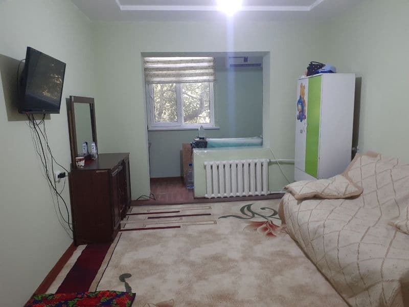 Квартира ижарага берилади 1 хона оилага хамма техника бор ма