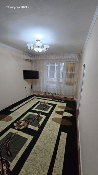 Кадишива бозор ёнида жойлашган 3 хонали 4 хона килинган ремо