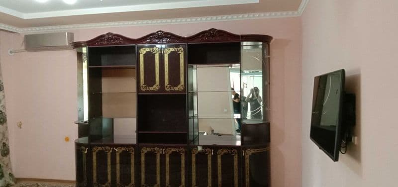 Chilonzor 24 kvartal vatan kinoteatri yonida 2 xona uy oilag — фото 4