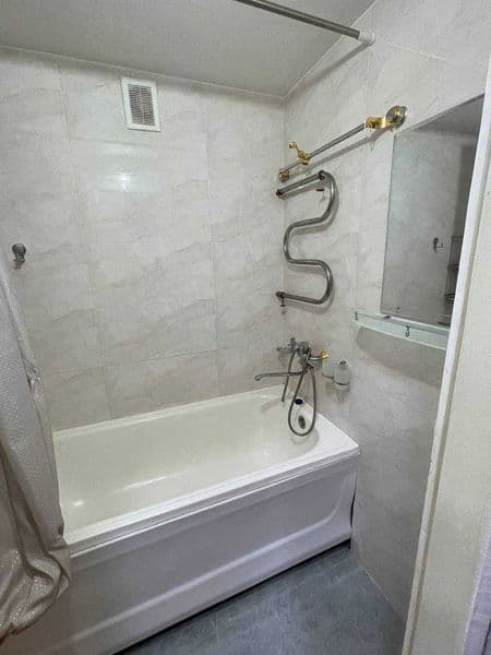 1в2/2/4 Сдаётся 2-х комнатная квартира на Карасу 2 <br />
Об — фото 2