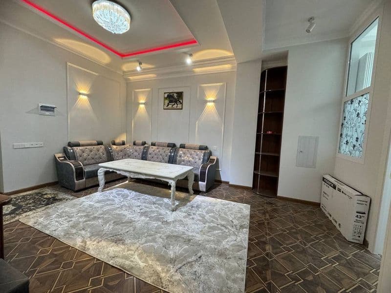 Сдаётся 2-комнатная квартира в Royal House, район Шота Руста — фото 2