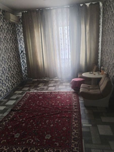 Квартира на СЕБЗОР 1 комнатная 2 х Переделоно с обстановкой 